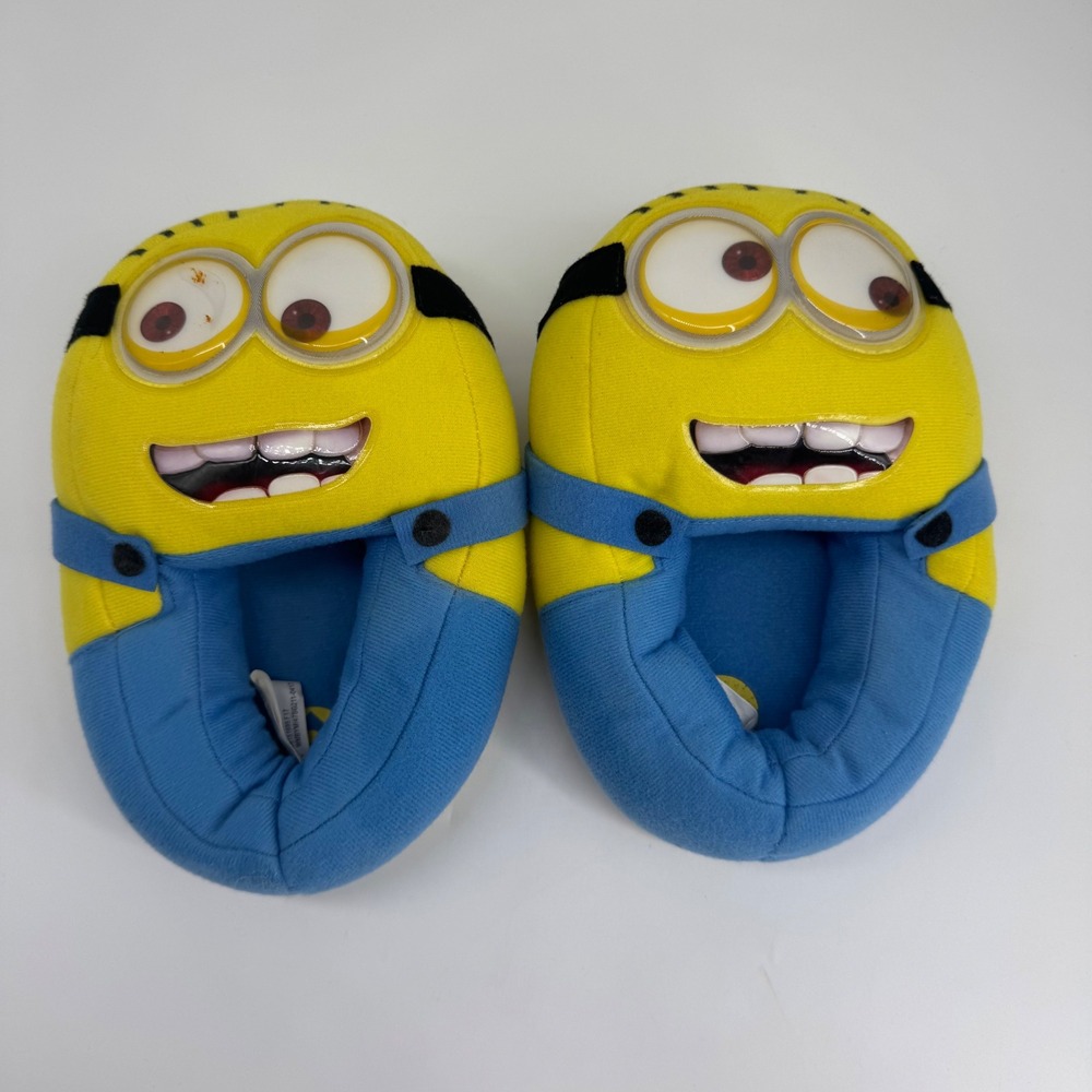Despicable Me Minions Toddler Plush Slippers Size 11-12 EUC